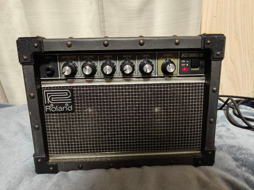 Guitar Amplifier Roland Jazz Chorus Jc-20E