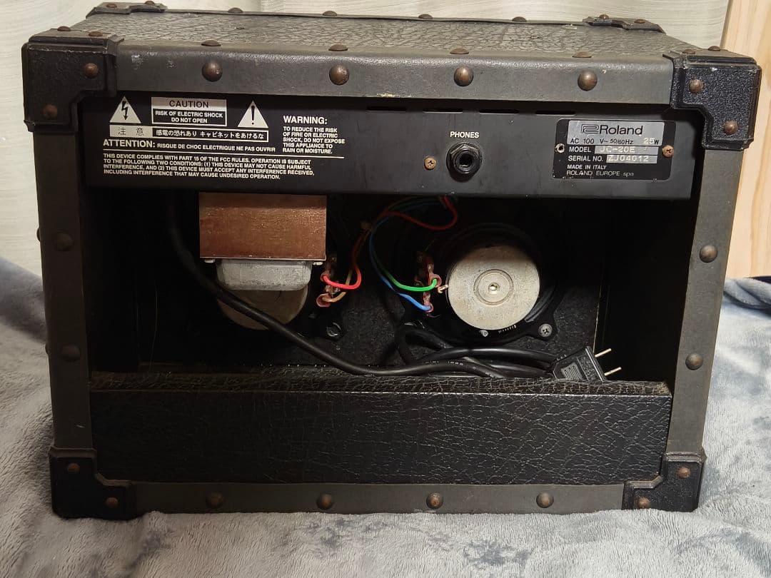 Guitar Amplifier Roland Jazz Chorus Jc-20E