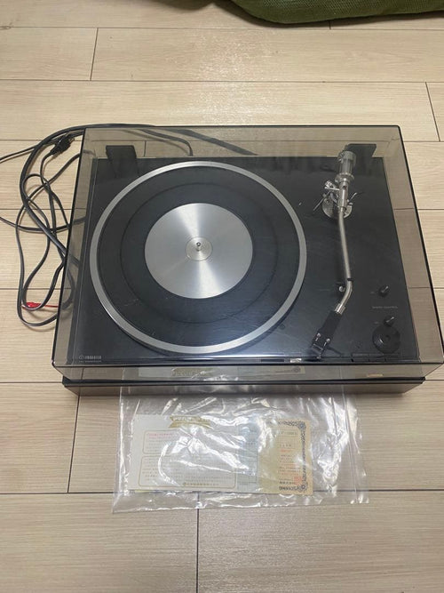 Yamaha Record Players (Turntables) Yp-1000 Ii