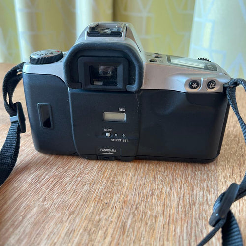 Canon Slr Camera (Film) Eos Kiss