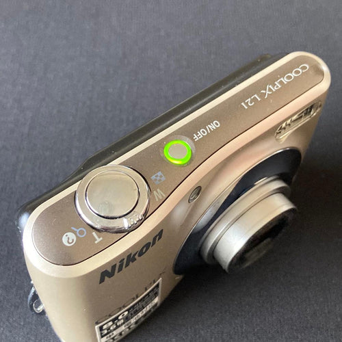 Nikon Compact Digital Camera Coolpix L21 Ccd