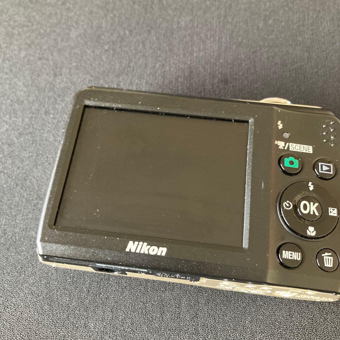 Nikon Compact Digital Camera Coolpix L21 Ccd