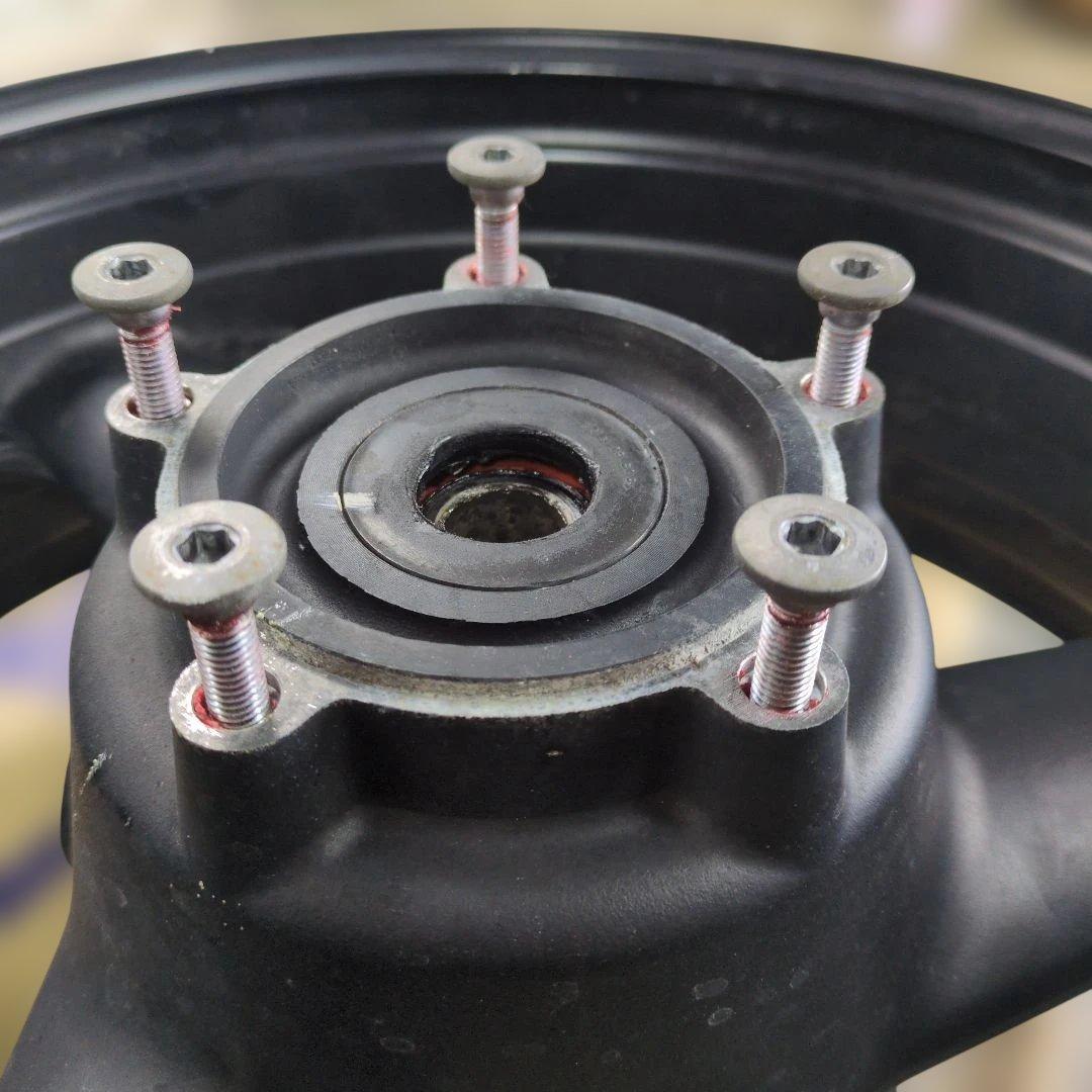 Kawasaki Wheel Zrx1200R F R