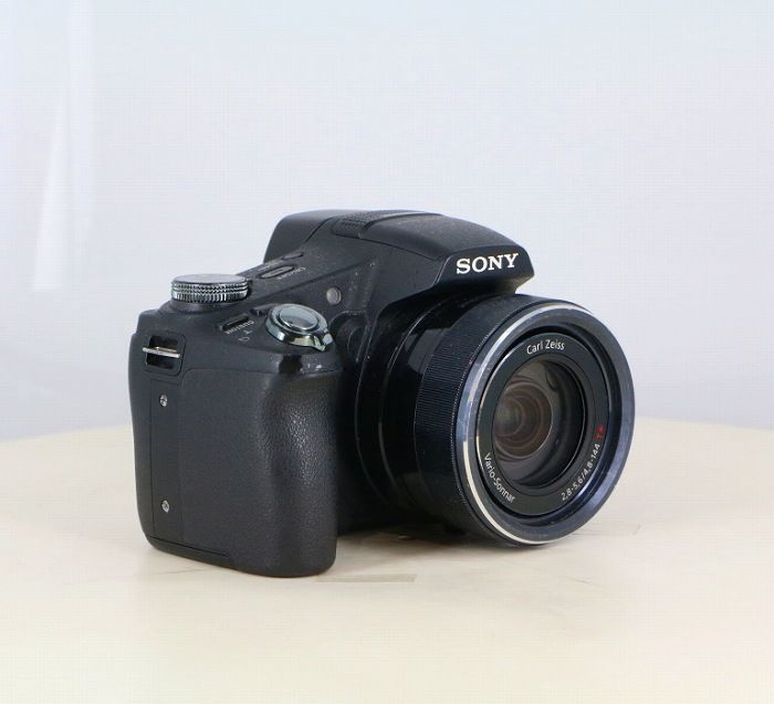 Sony Compact Digital Camera Dsc-Hx100V
