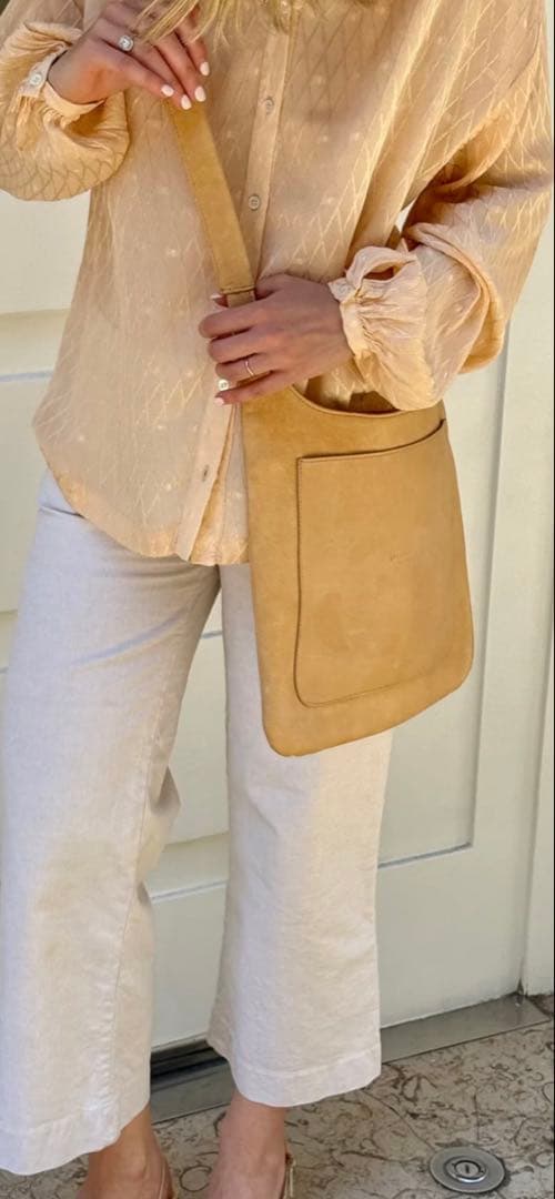 Shoulder Bags