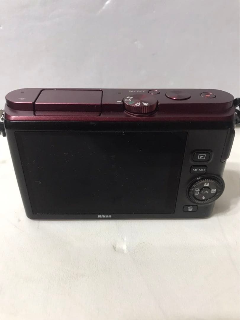 Mirrorless Interchangeable Lens Cameras 1 J3