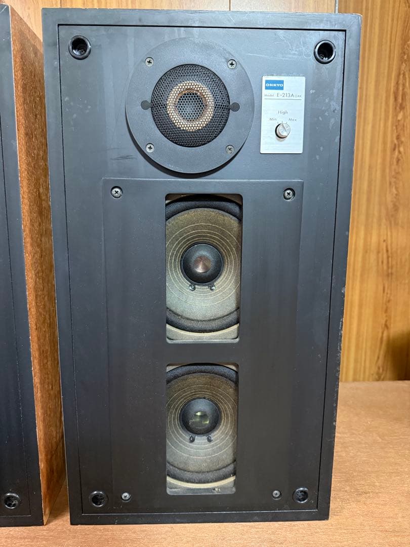 Onkyo Speakers O-2434 E-213A Oak
