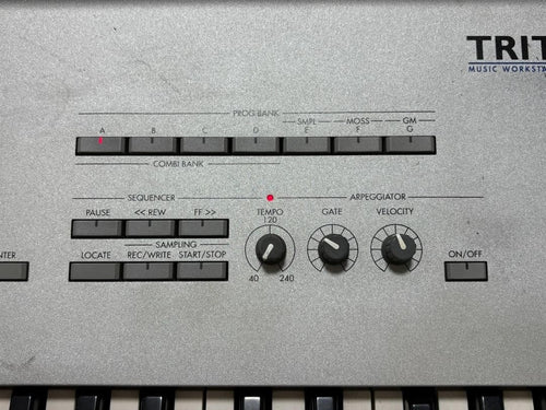 Korg Analog Synthesizers Triton 61