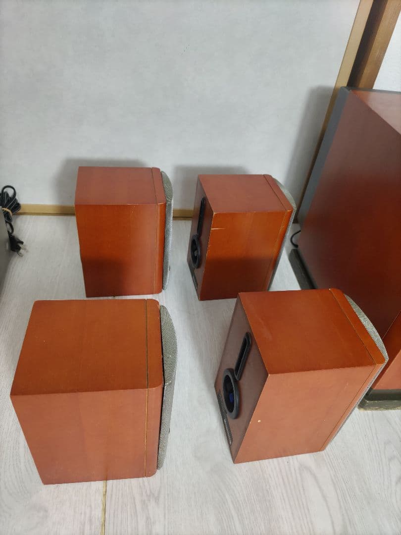 Onkyo Speakers Woofers Base-V20
