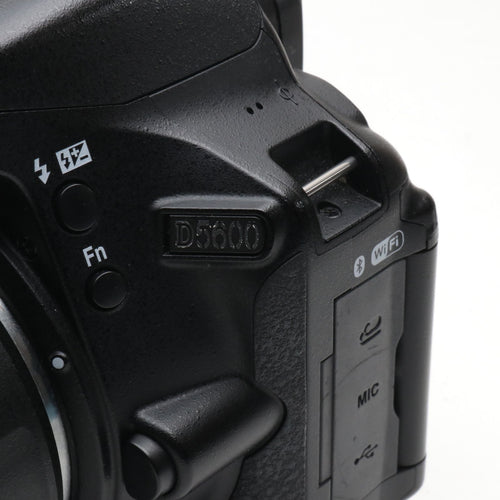 Nikon Digital Slr D5600 Af-P 18-55 Vr F