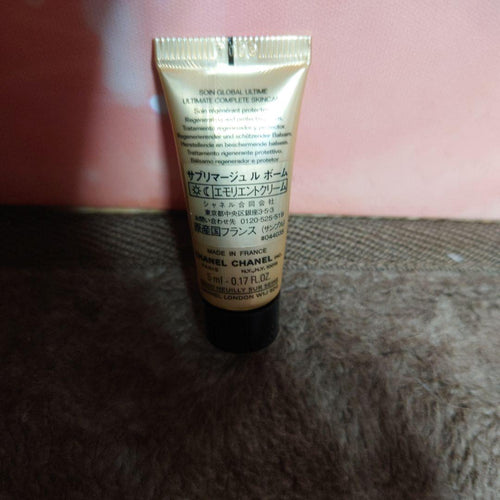 Chanel Lipstick 444 Set Up.