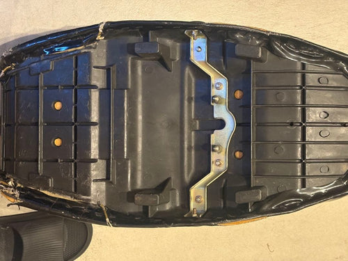 Kawasaki Seats Zrx400 3