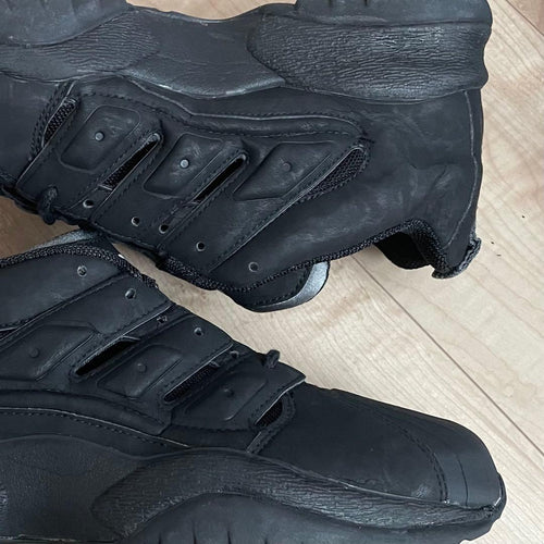 Old Adidas Sneakers Urban Low 90S