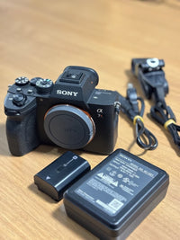 Sony Mirrorless Interchangeable Lens Cameras 7R