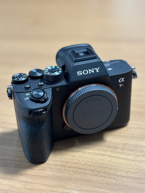 Sony Mirrorless Interchangeable Lens Cameras 7R