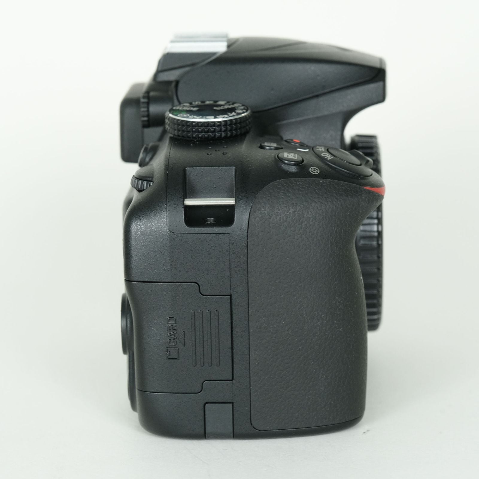 Nikon Digital Slr 3,004 D3400 F