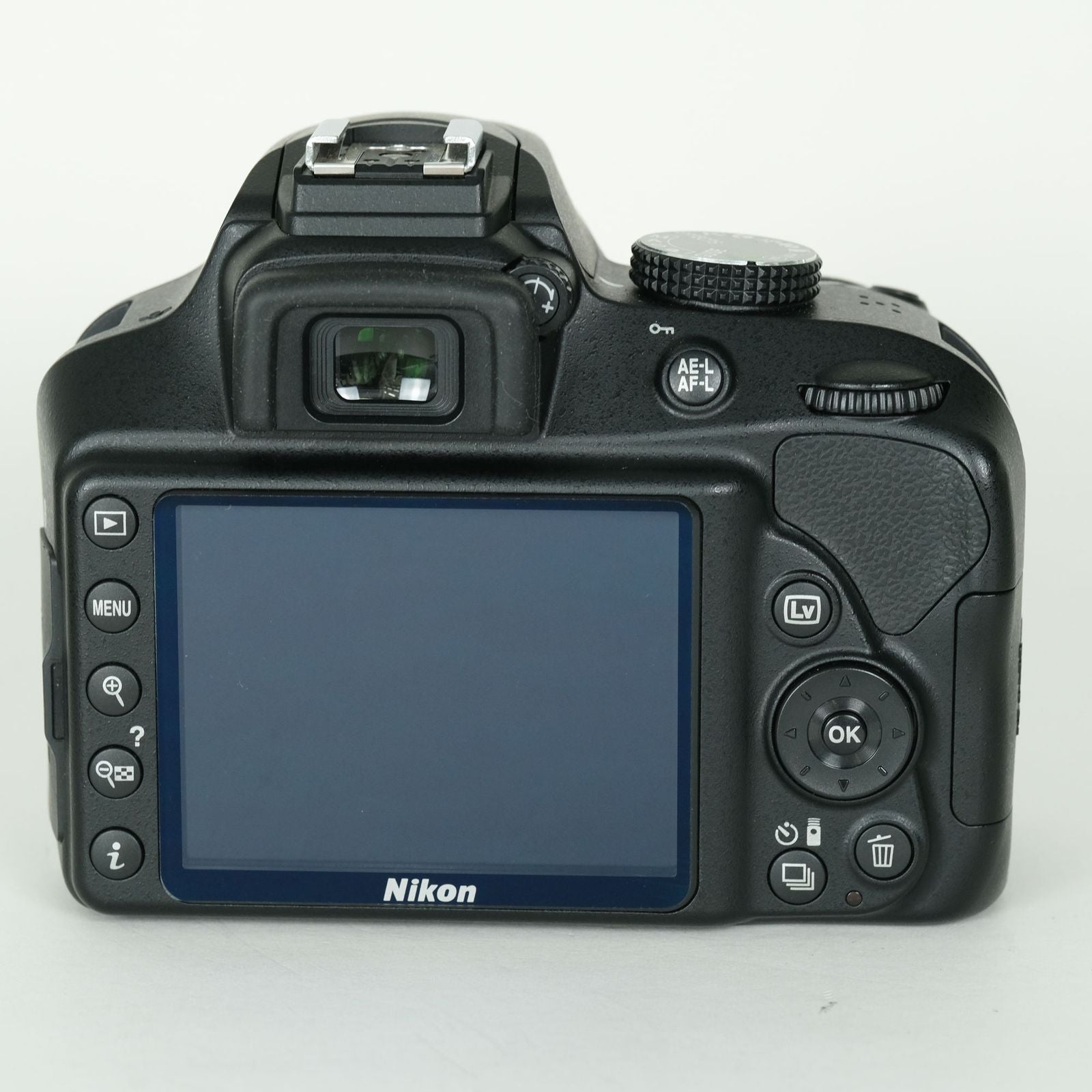 Nikon Digital Slr 3,004 D3400 F