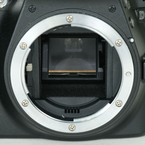 Nikon Digital Slr 3,004 D3400 F
