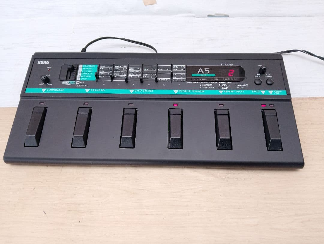 Korg Base Effector A5 Bass 26)