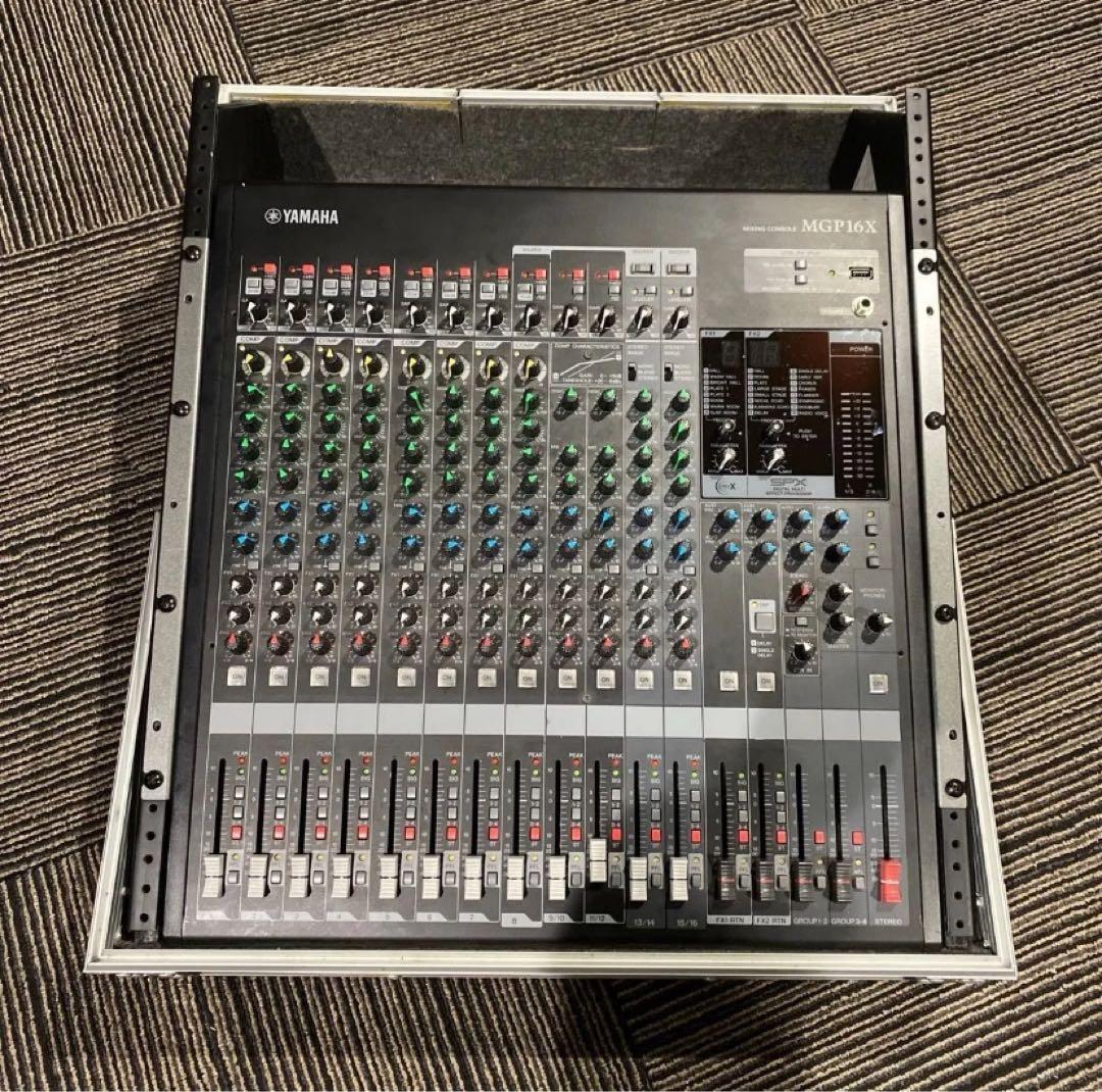 Yamaha Analog Mixer Mgp16X