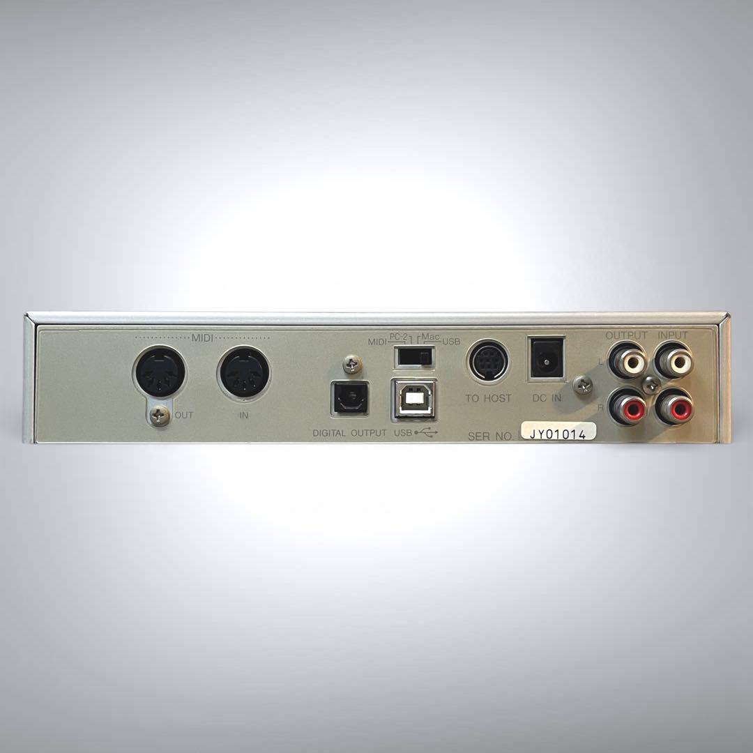 Hardware Instruments Yamaha Mu500 Ac Pa-3C