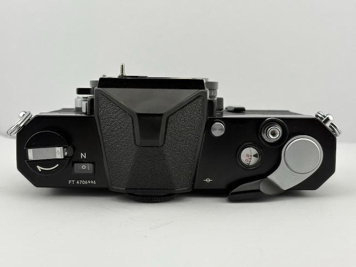 Nikon Slr Camera (Film) Nikomat Ftn