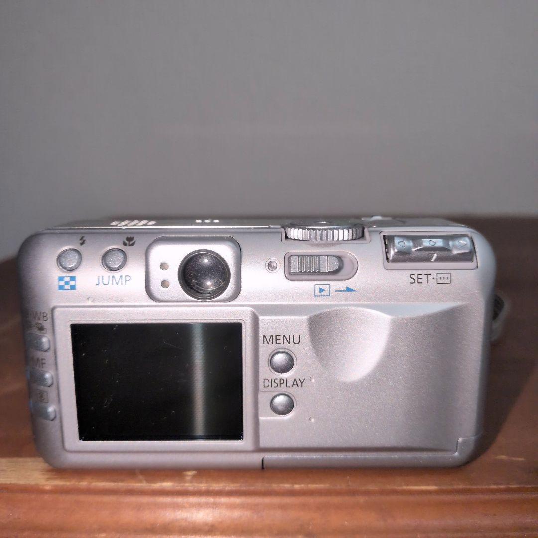 Compact Digital Cameras S30 Cf