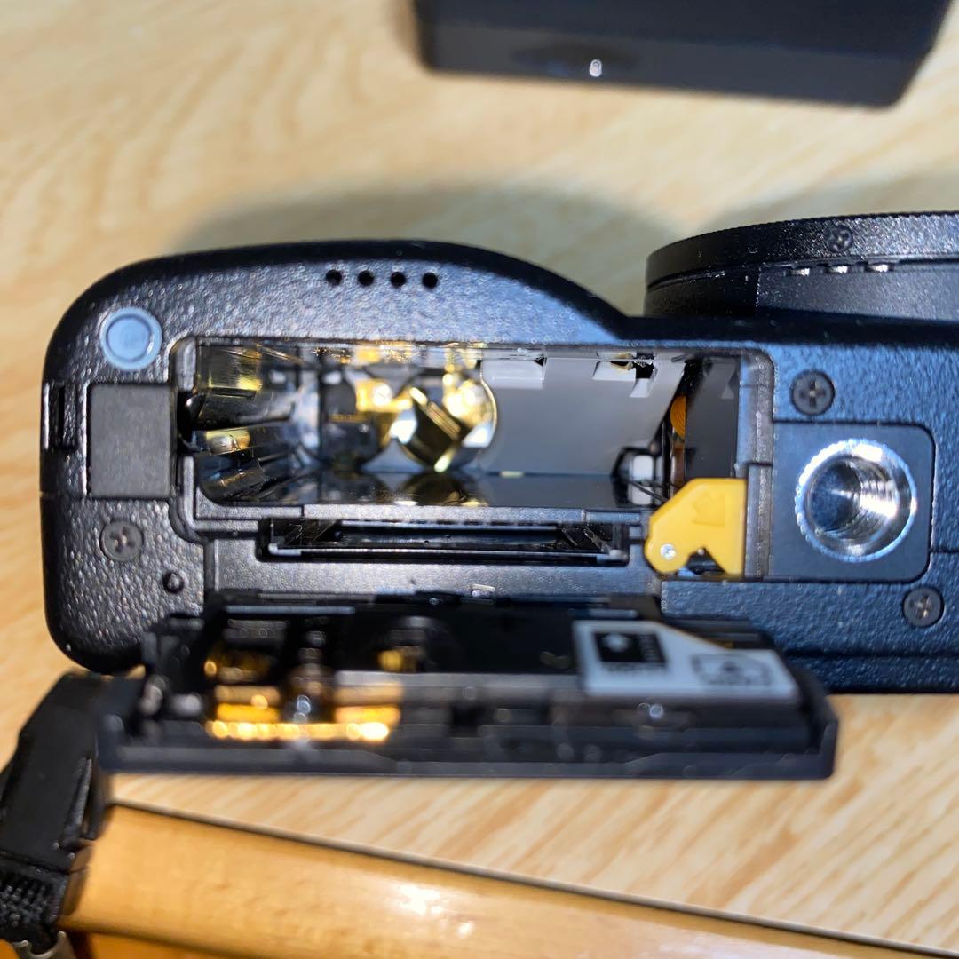 Compact Digital Camera Gr