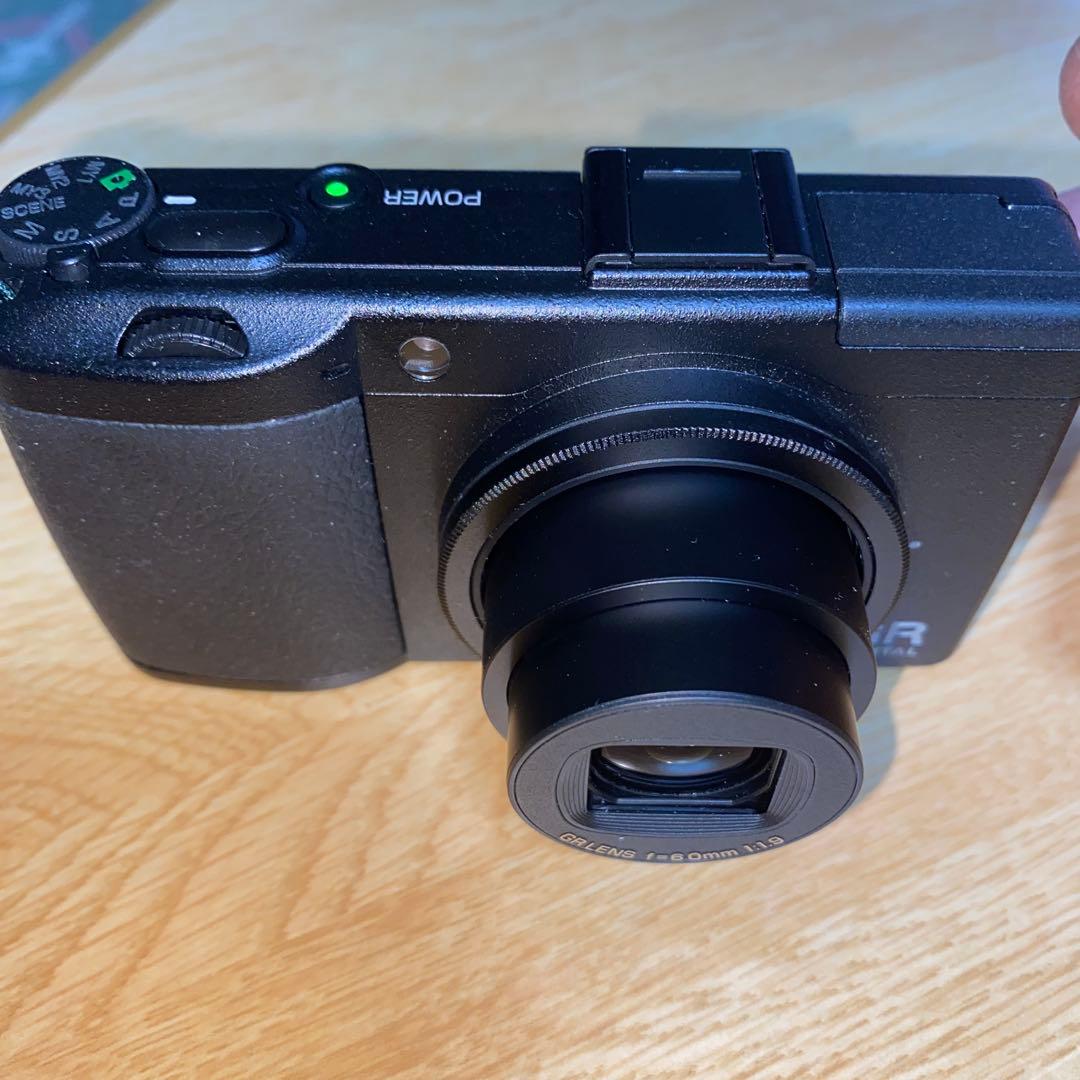 Compact Digital Camera Gr
