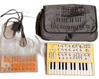 Others Arturia Microbrute Se Orange