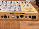 Others Arturia Microbrute Se Orange