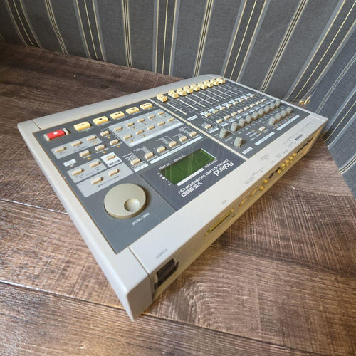 Multitrack Recorders Roland Vs-880