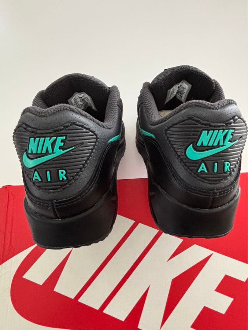 Nike Sneakers Airmax90 Tiffany Black
