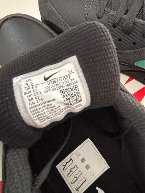 Nike Sneakers Airmax90 Tiffany Black