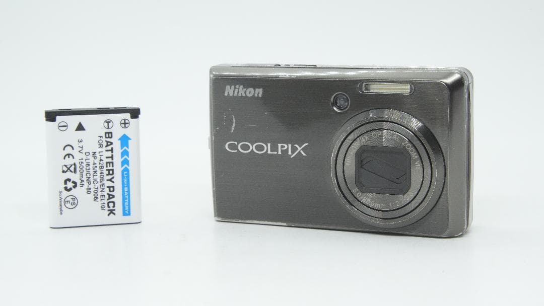 Compact Digital Cameras G2200 Nikon Coolpix S600