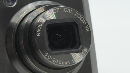 Compact Digital Cameras G2200 Nikon Coolpix S600