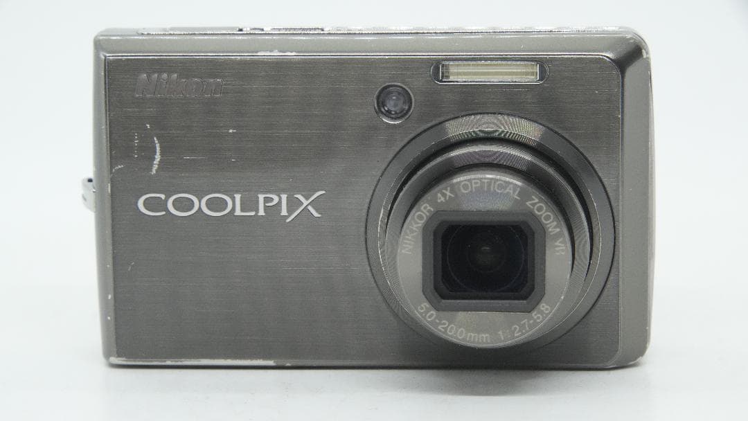 Compact Digital Cameras G2200 Nikon Coolpix S600