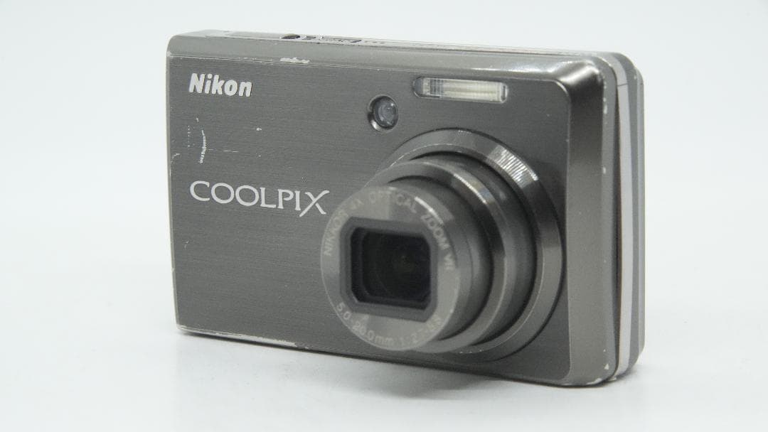 Compact Digital Cameras G2200 Nikon Coolpix S600