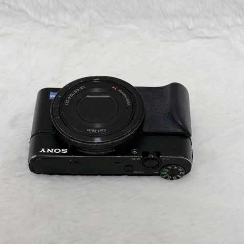 Sony Compact Digital Camera Cyber-Shot Dsc-Rx100