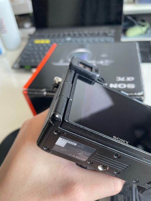 Sony Mirrorless Interchangeable Lips A7C 80 F1.8