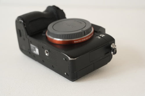 Sony Mirrorless Interchangeable Lens Cameras 7Iii