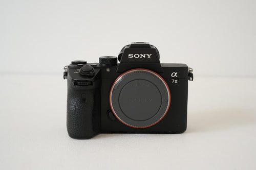 Sony Mirrorless Interchangeable Lens Cameras 7Iii