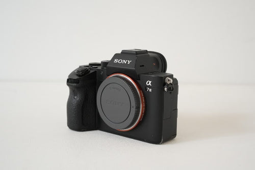 Sony Mirrorless Interchangeable Lens Cameras 7Iii