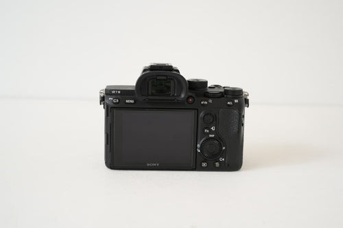 Sony Mirrorless Interchangeable Lens Cameras 7Iii