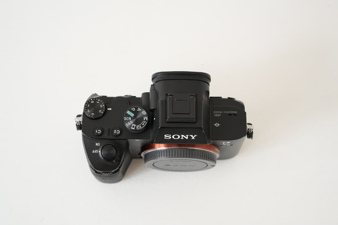 Sony Mirrorless Interchangeable Lens Cameras 7Iii
