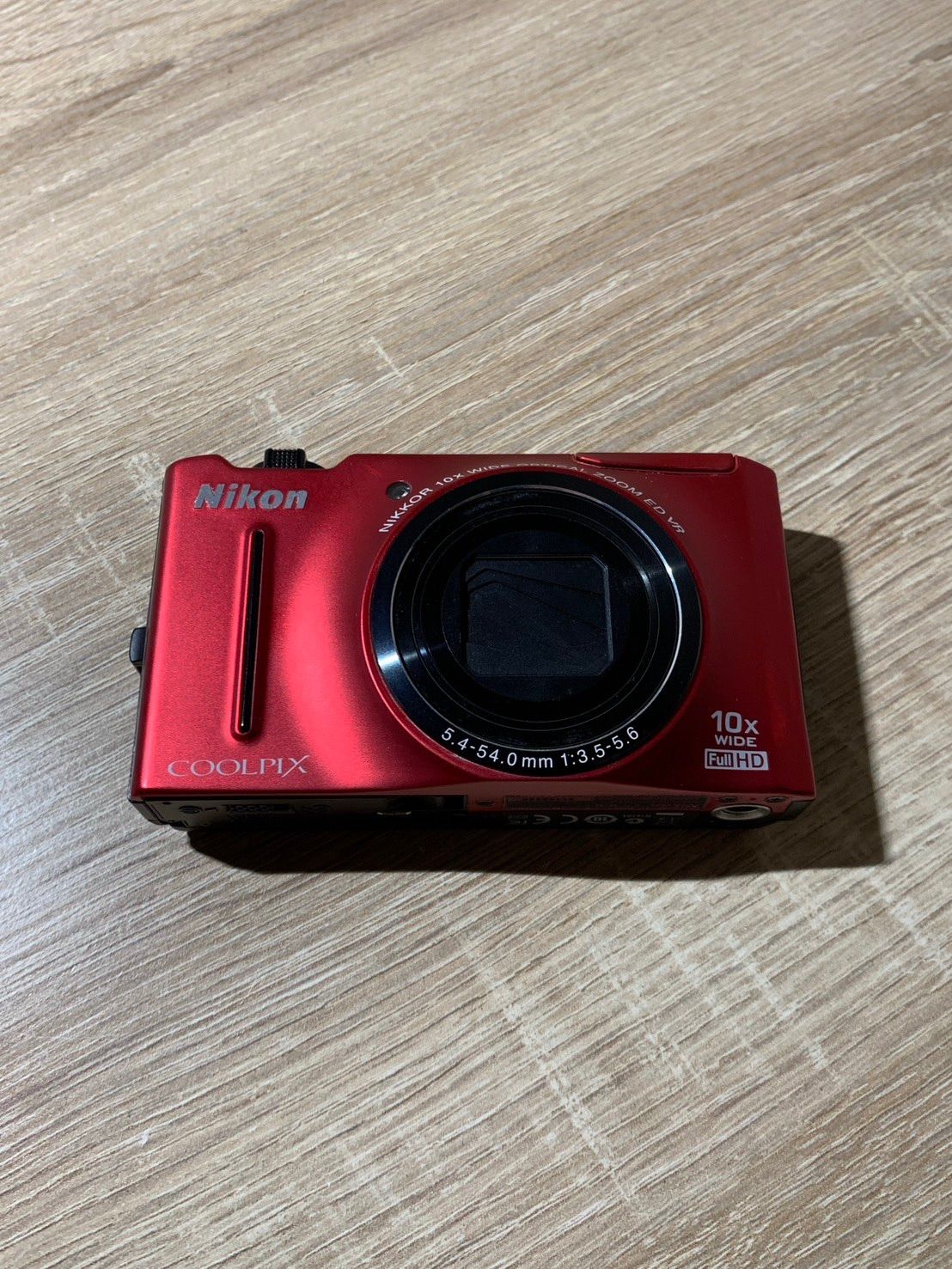 Compact Digital Camera 9772 Nikon Coolpix S8100