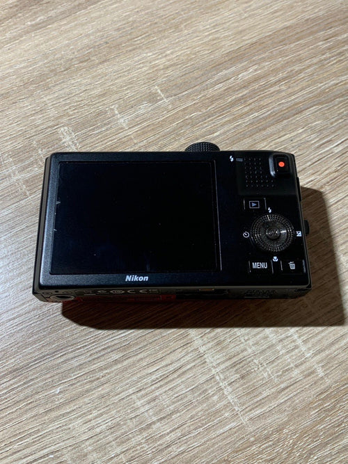 Compact Digital Camera 9772 Nikon Coolpix S8100