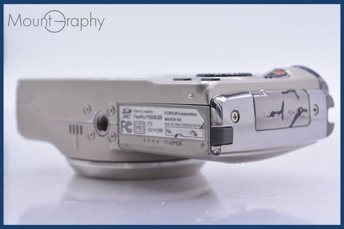 Compact Digital Camera Fujifilm Finepix F550 Exr 15X #Mj8394