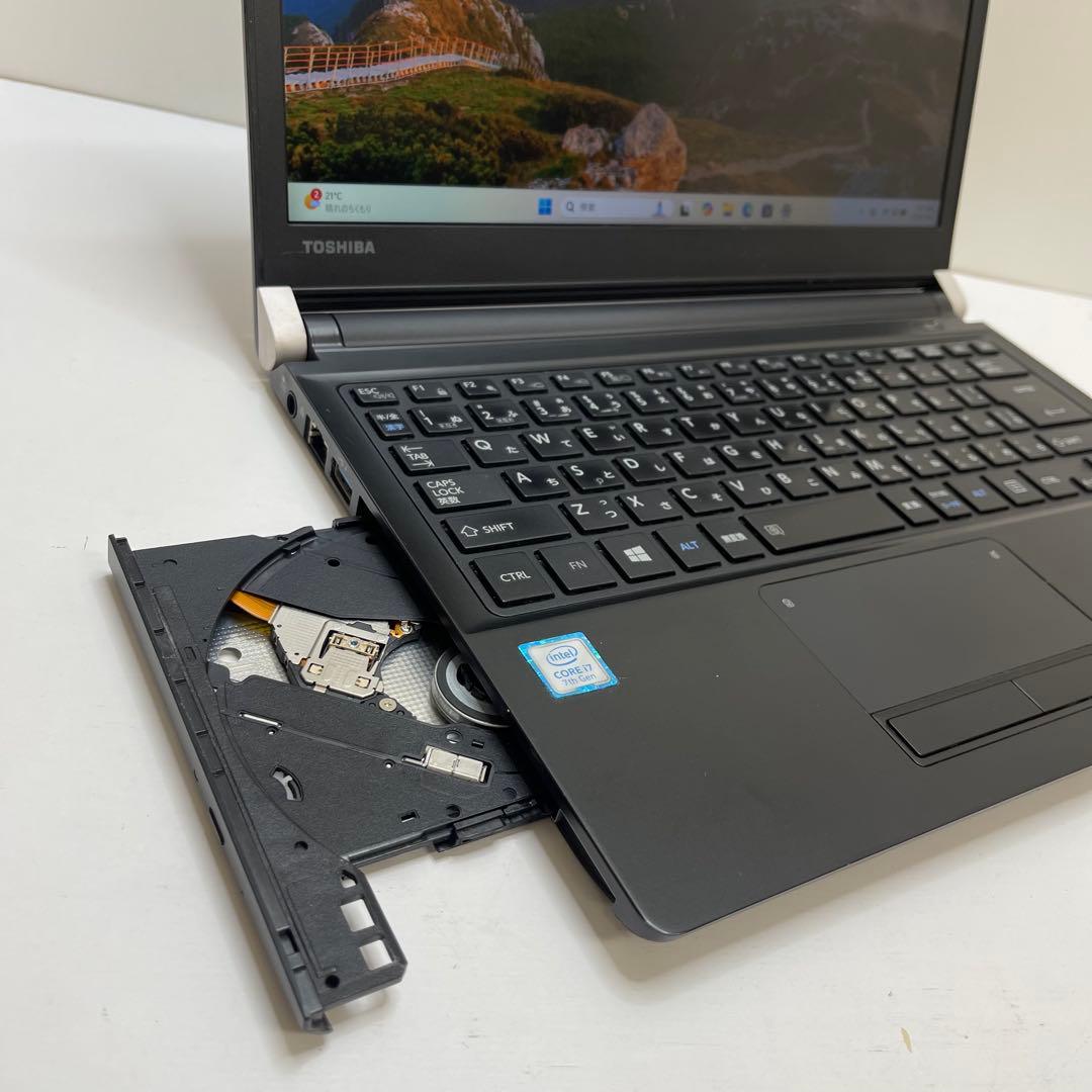 Windows Notebook Body Dynabook Rz83/Cb I7-7500U 16Gb Ssd512