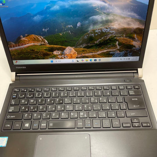 Windows Notebook Body Dynabook Rz83/Cb I7-7500U 16Gb Ssd512